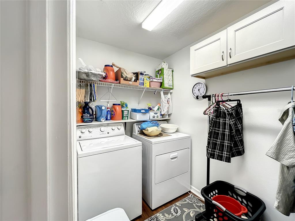 1135 HACIENDA CIR