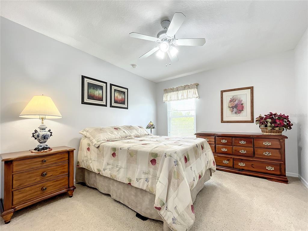 1135 HACIENDA CIR