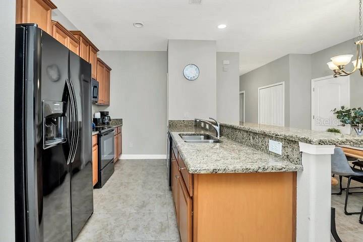 8990 CUBAN PALM RD