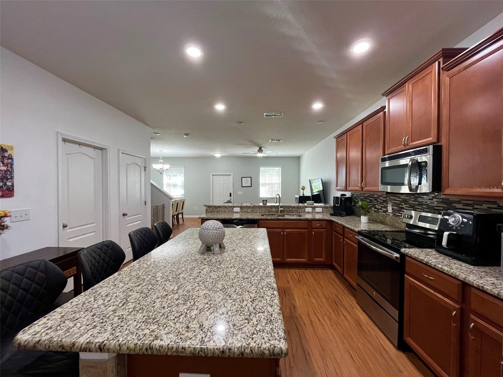 14885 DRIFTWATER DR