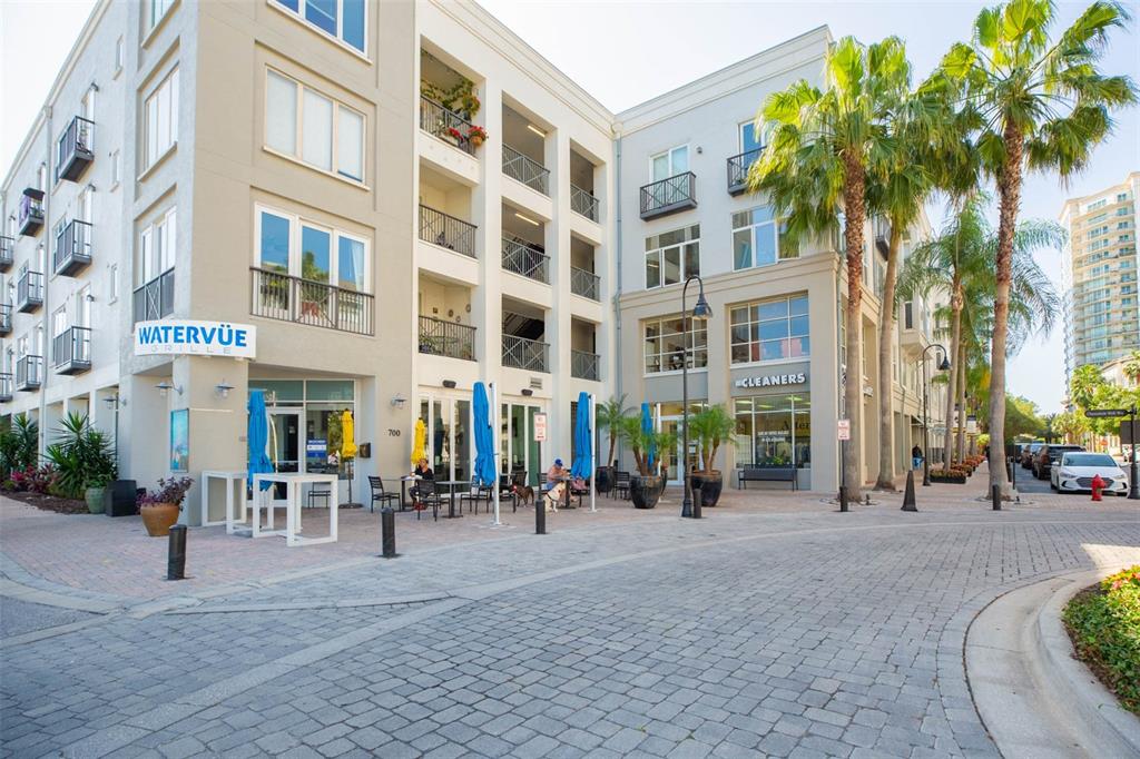 501 KNIGHTS RUN AVE #2106