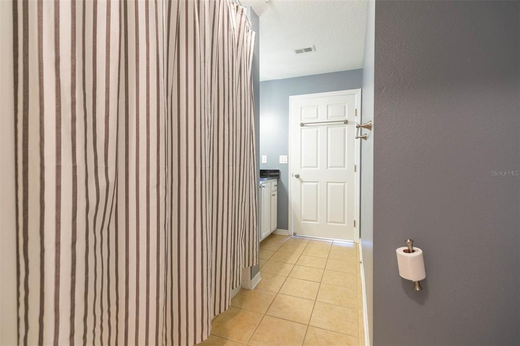 501 KNIGHTS RUN AVE #2106