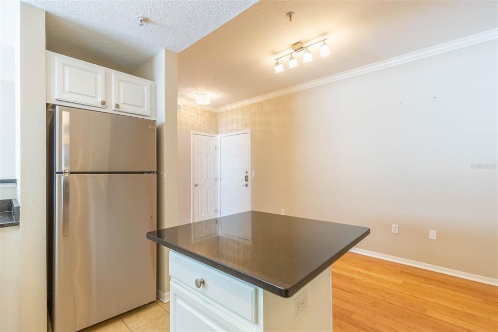 501 KNIGHTS RUN AVE #2106