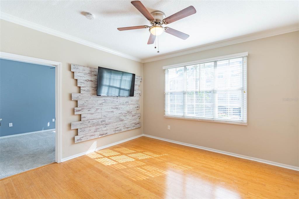 501 KNIGHTS RUN AVE #2106