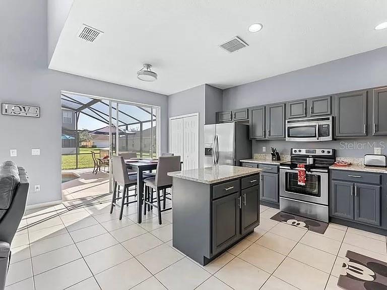 157 HIDEAWAY BEACH LN