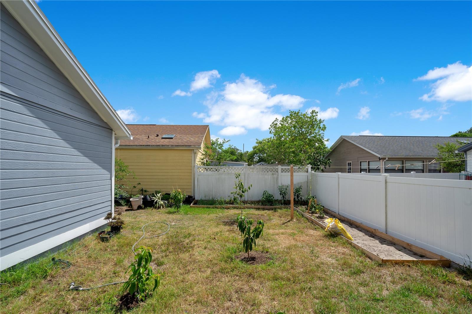 2004 PLAINFIELD DRIVE