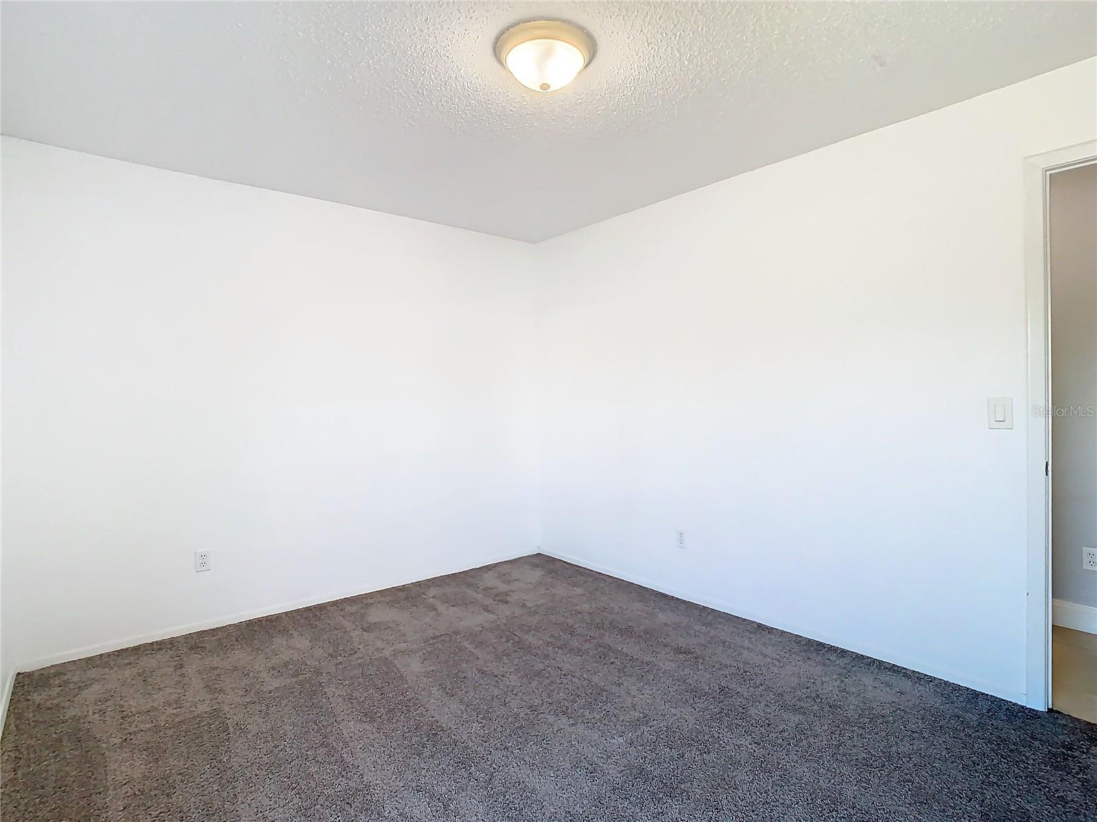 10839 VENICE CIR