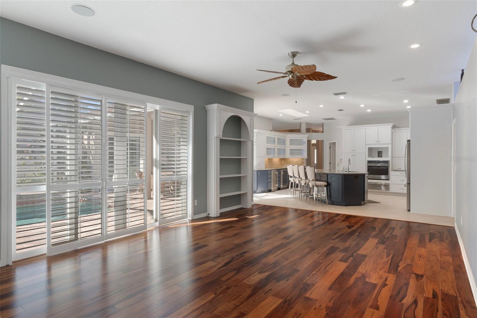 17807 CRYSTAL COVE PL