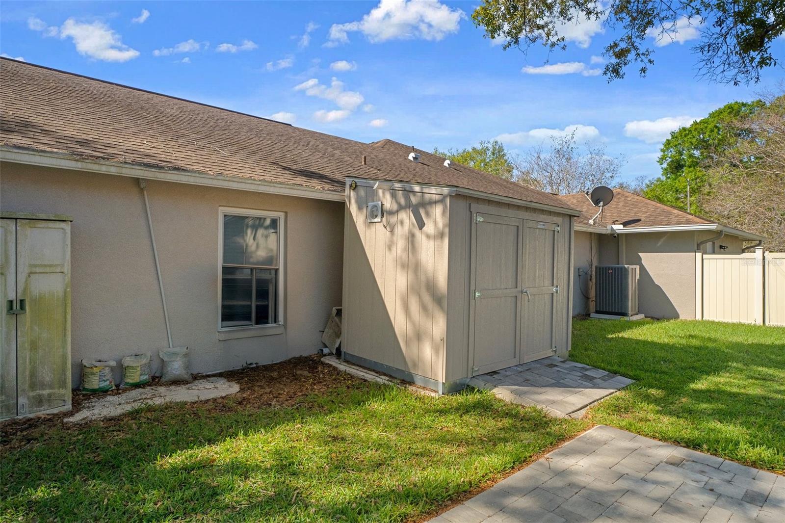 17807 CRYSTAL COVE PL