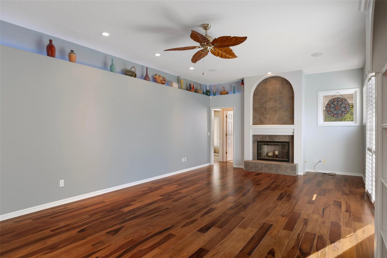 17807 CRYSTAL COVE PL