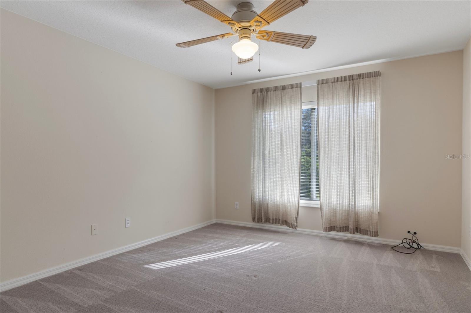 17807 CRYSTAL COVE PL