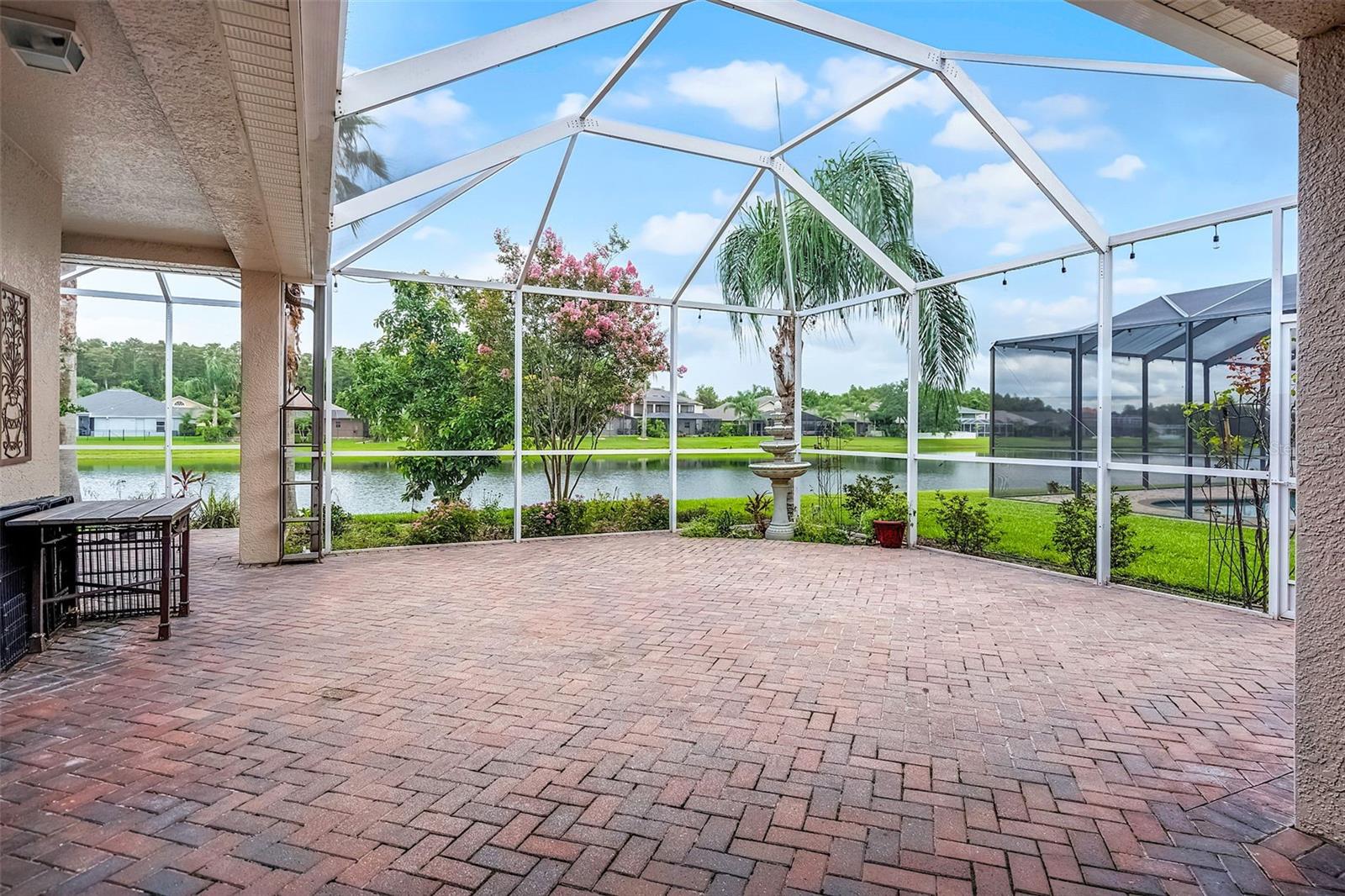 16515 NIKKI LN