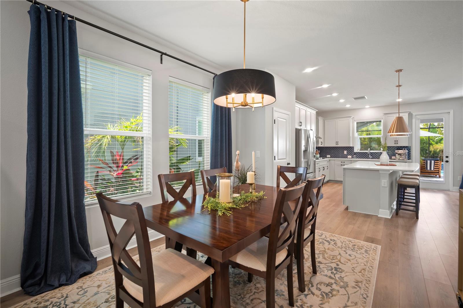 5441 DEL CORONADO DR