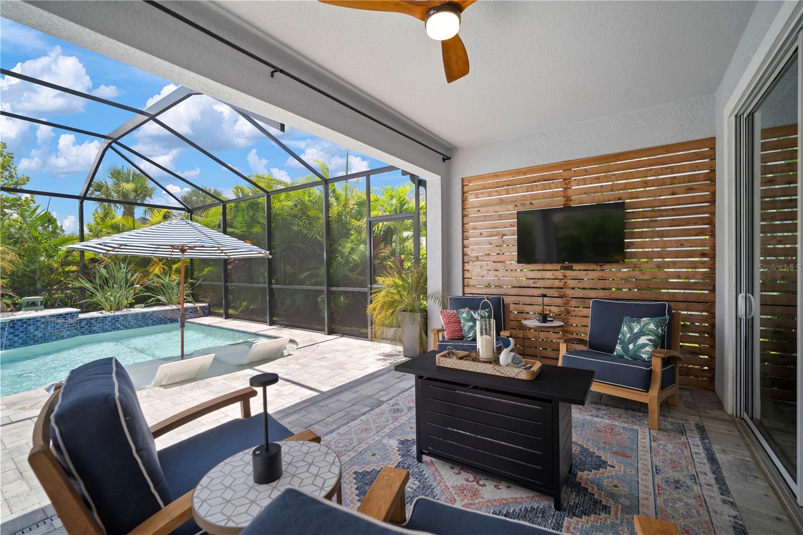 5441 DEL CORONADO DR