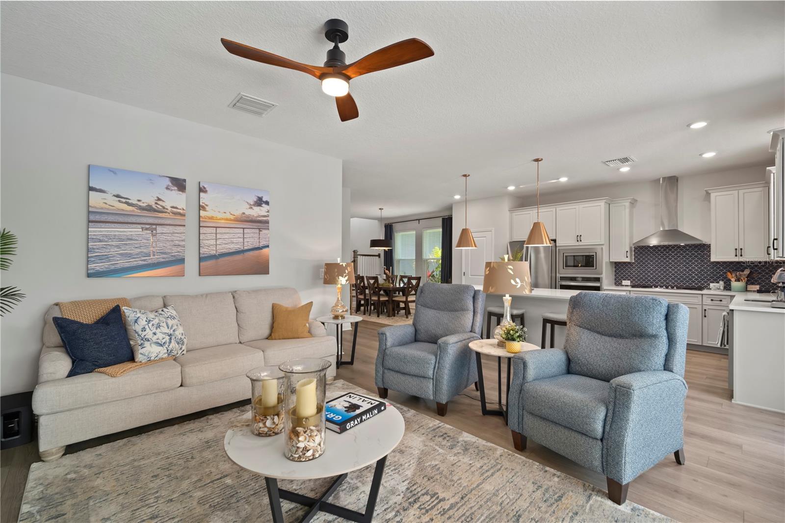 5441 DEL CORONADO DR