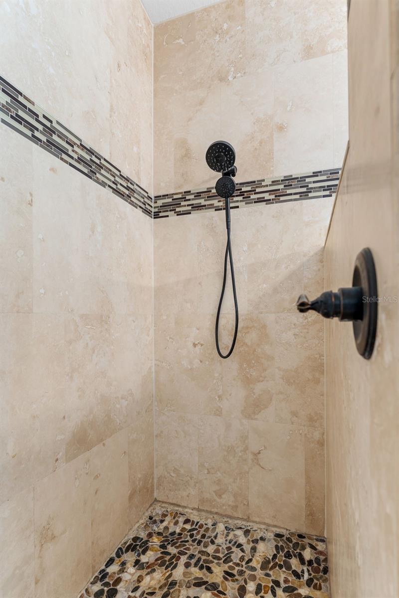 16511 TURNBURY OAK DR