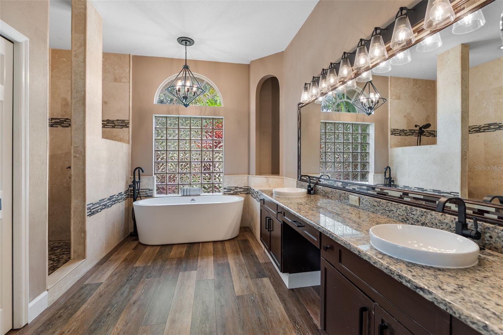 16511 TURNBURY OAK DR