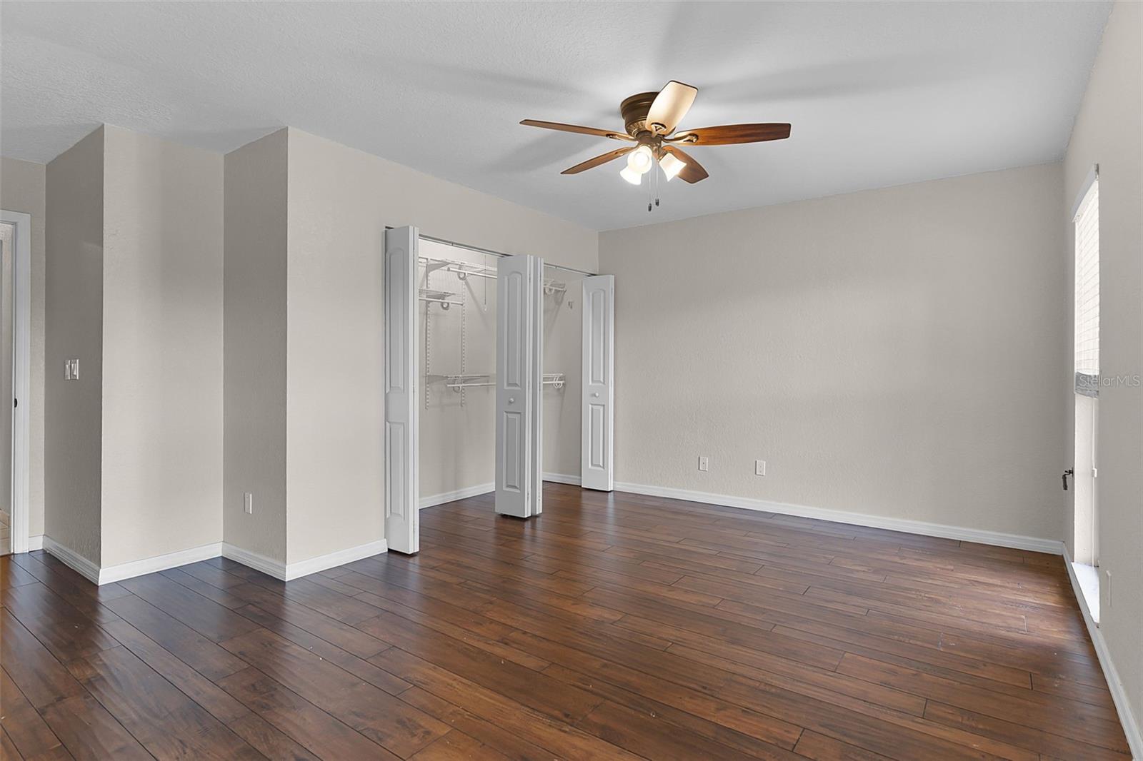 8208 LA SERENA DR