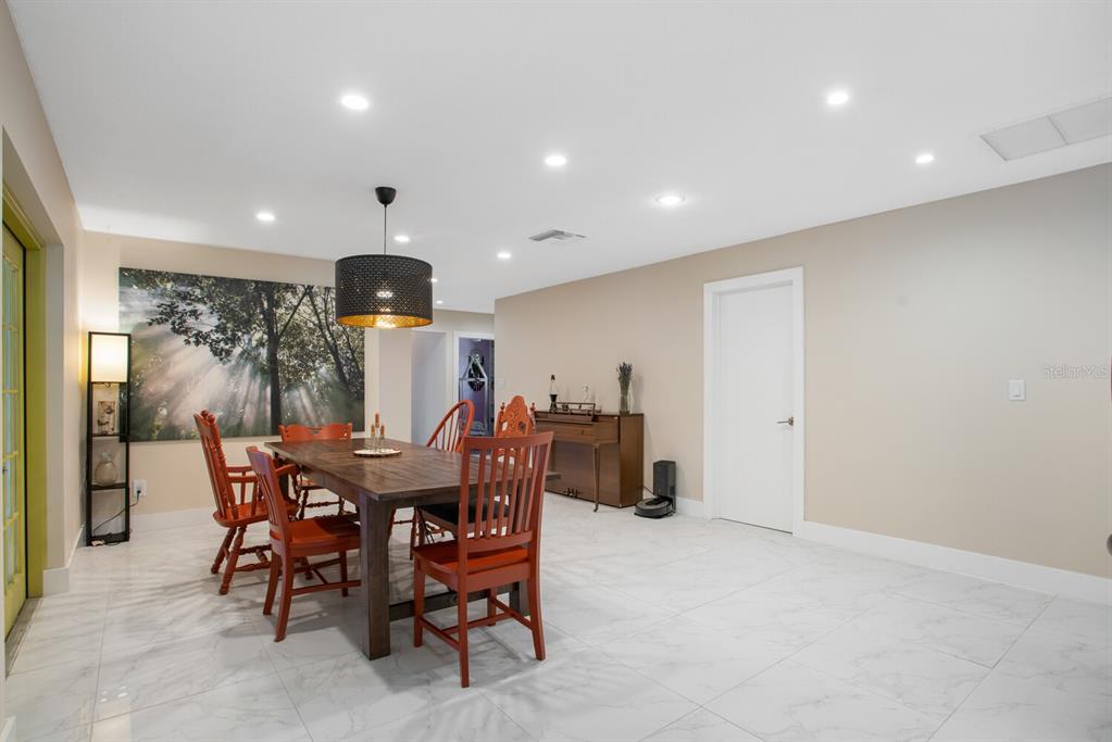 2538 WINNEBAGO CT