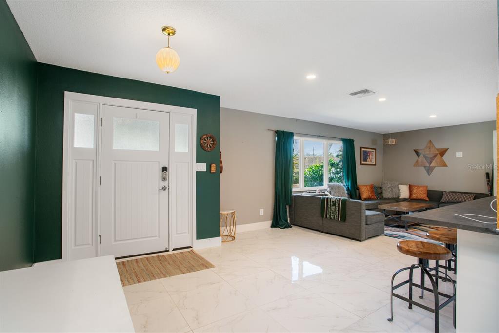 2538 WINNEBAGO CT
