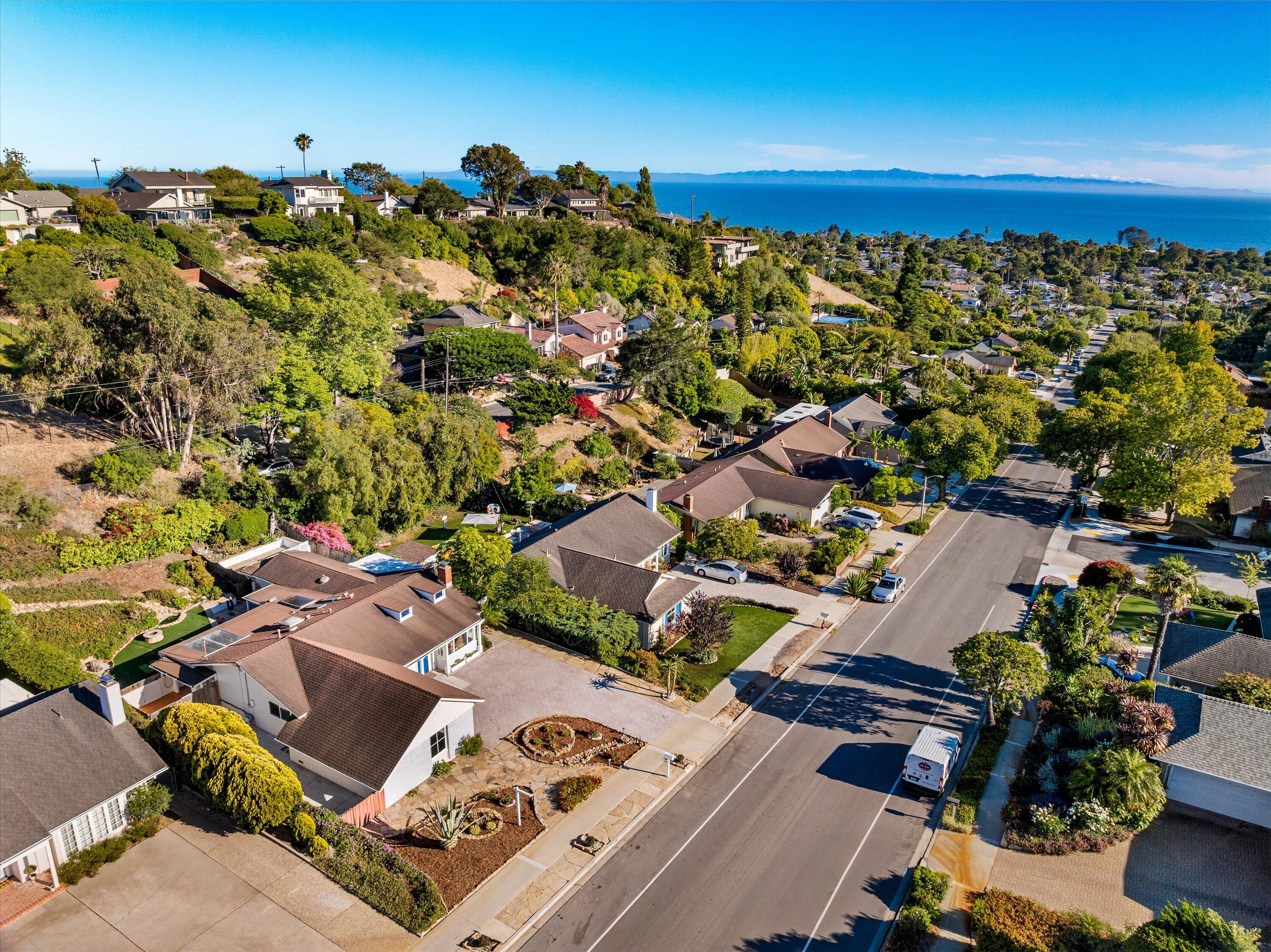 830 Flora Vista Drive