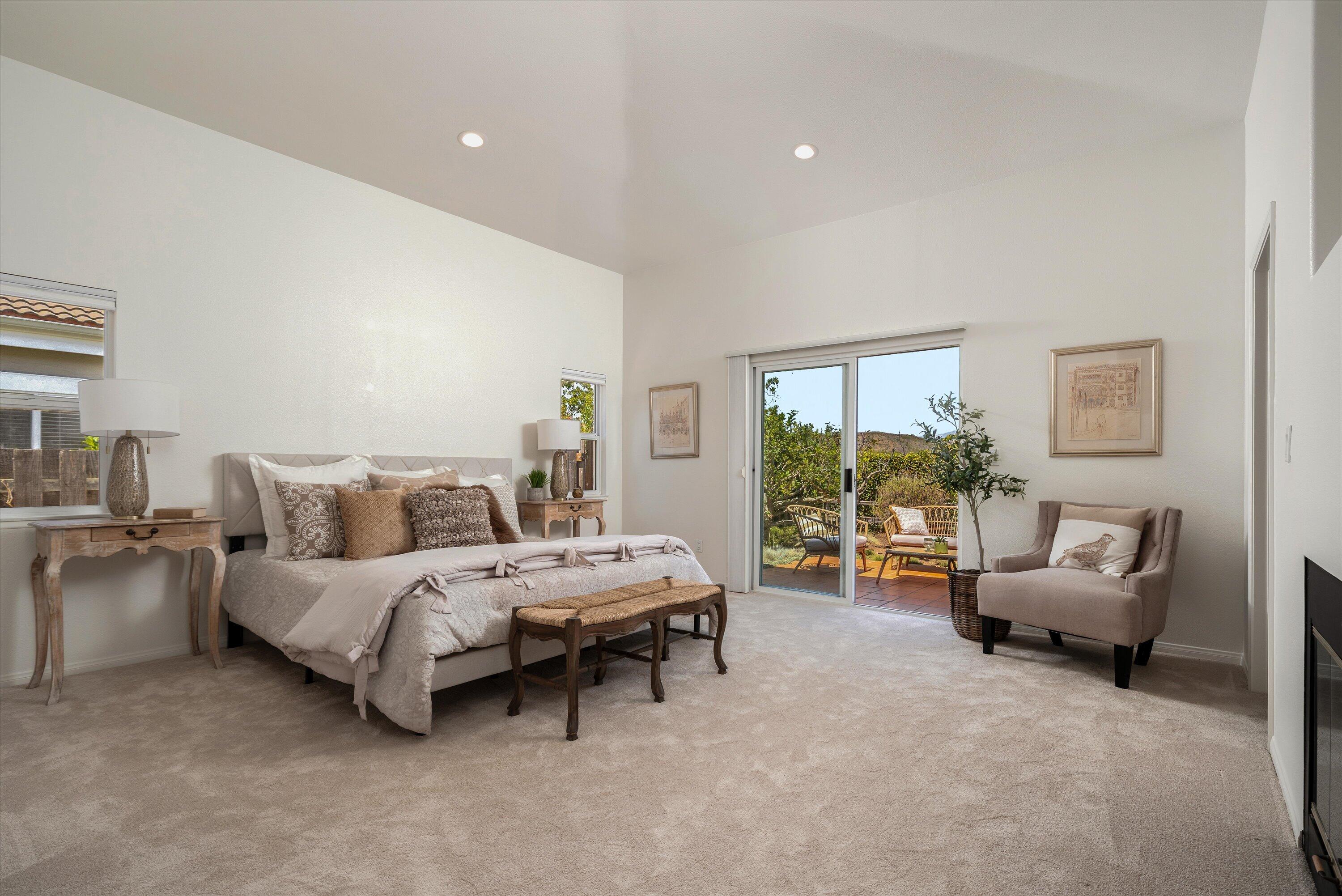 7902 Winchester Circle