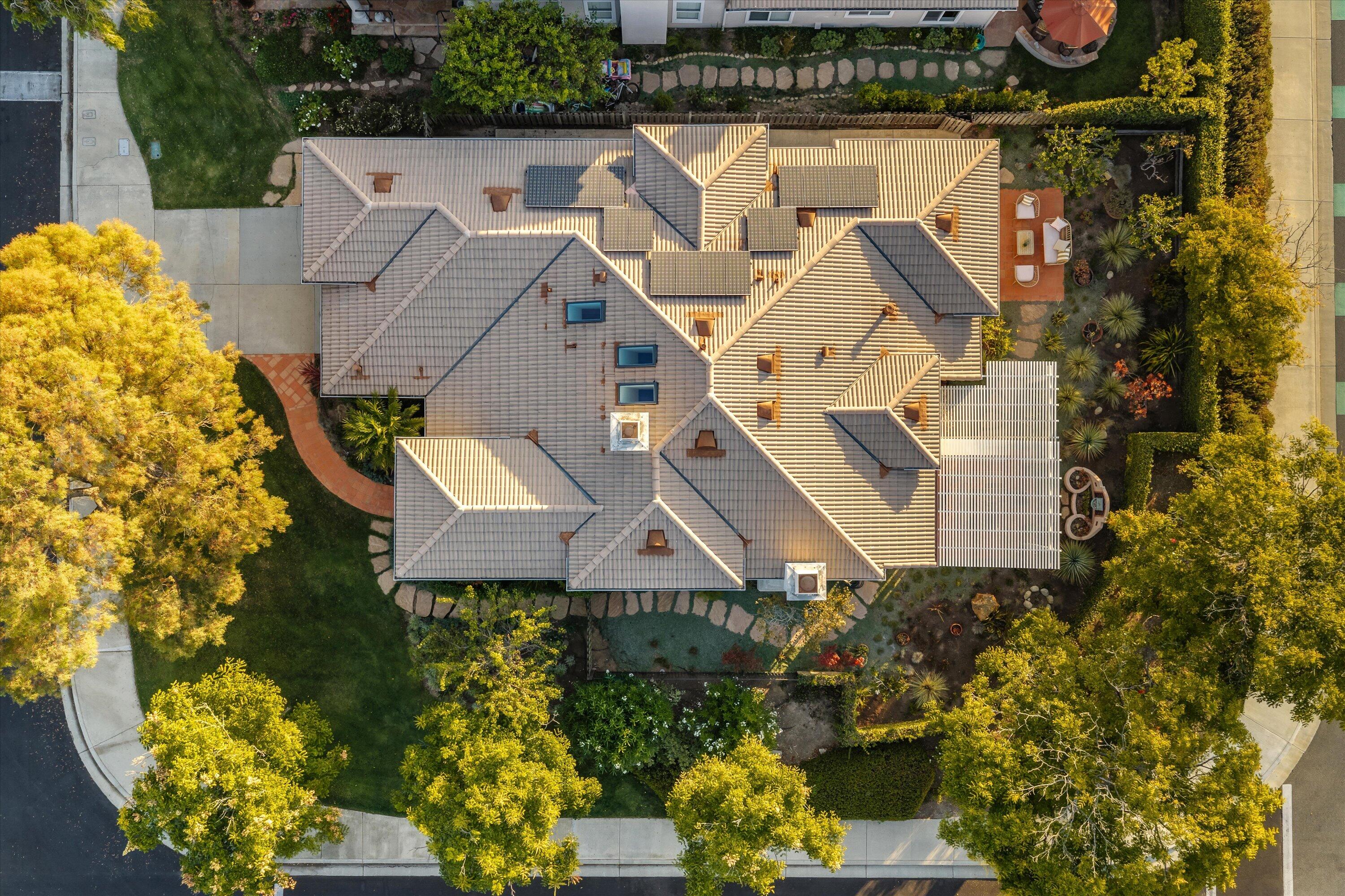 7902 Winchester Circle