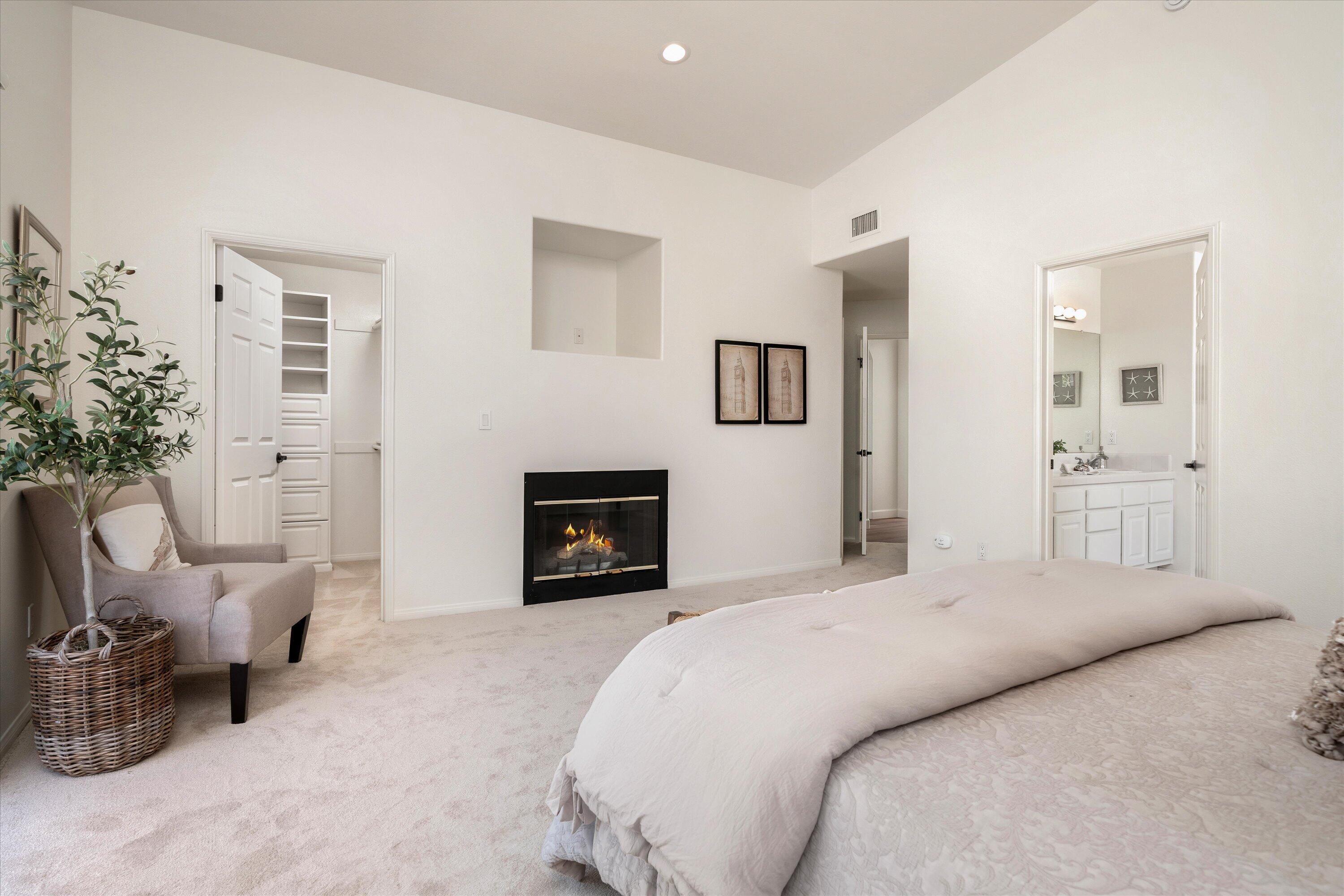 7902 Winchester Circle