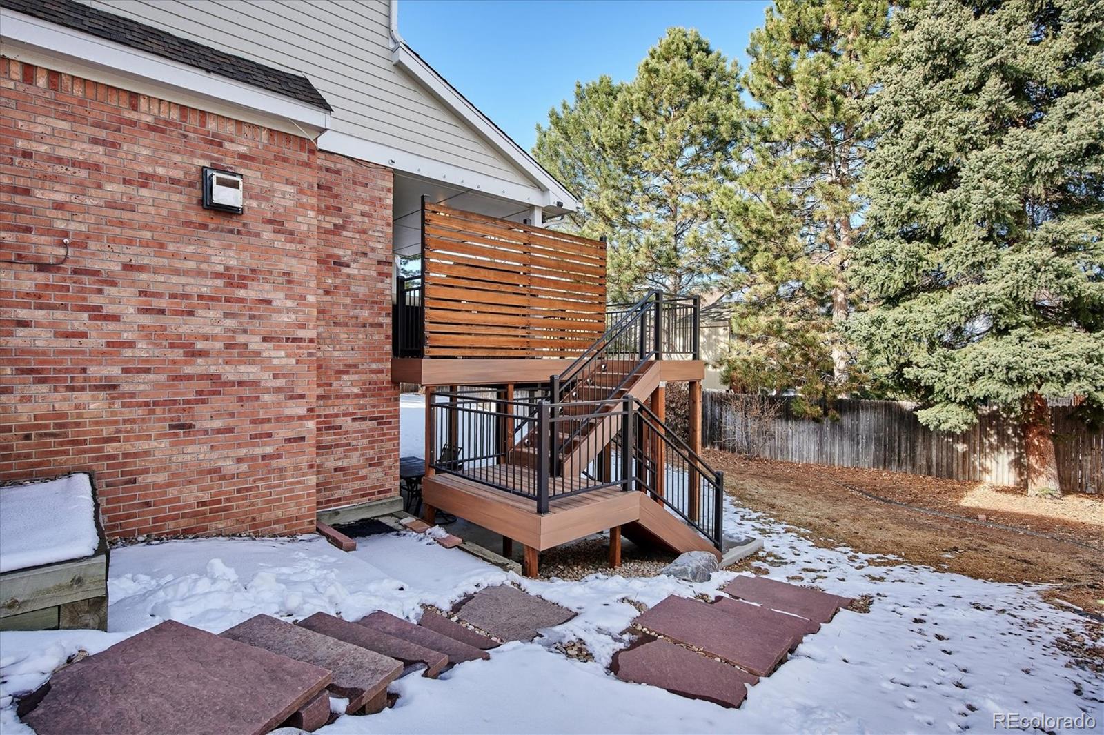 10207 E Lake Drive