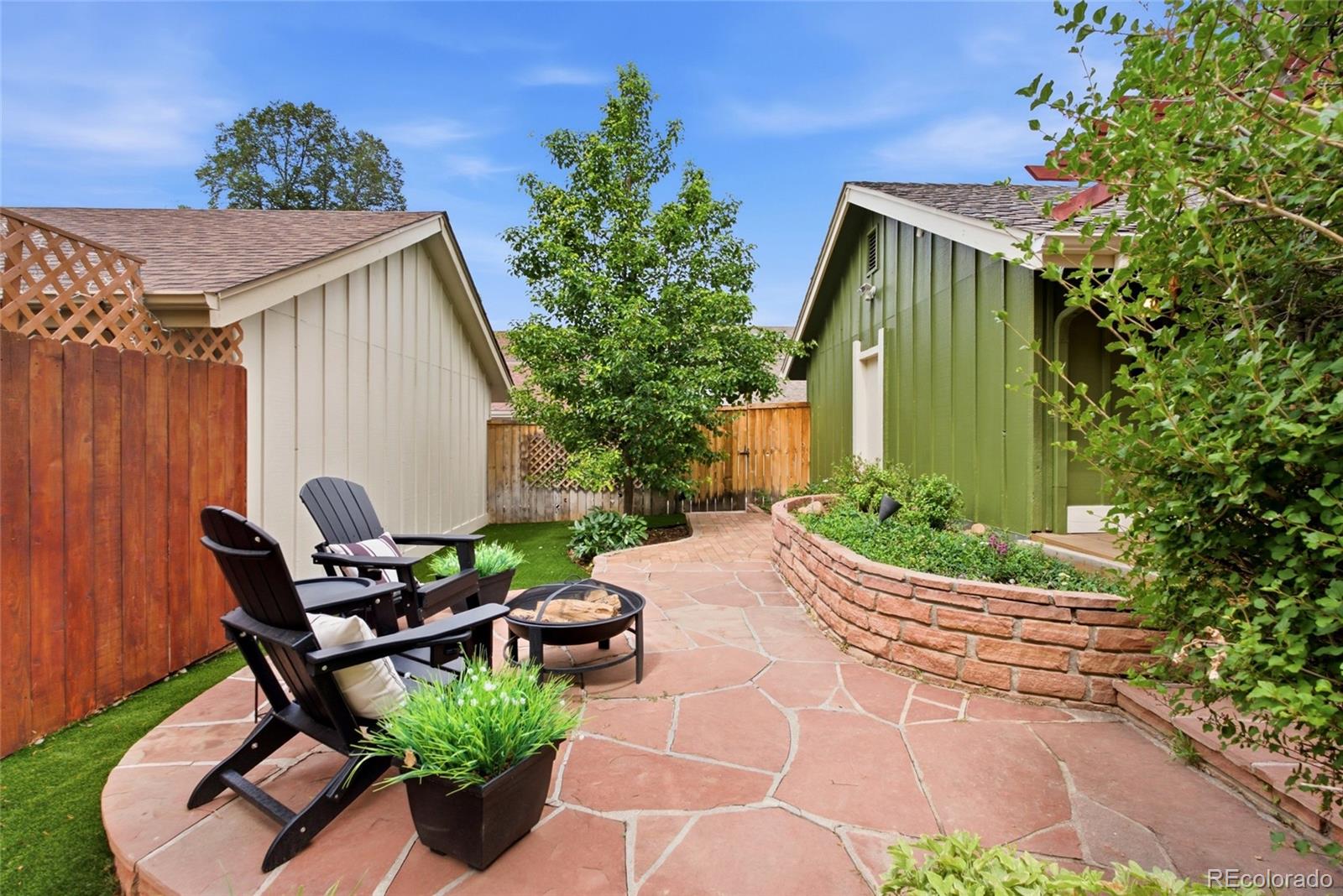 7572 S Rosemary Circle