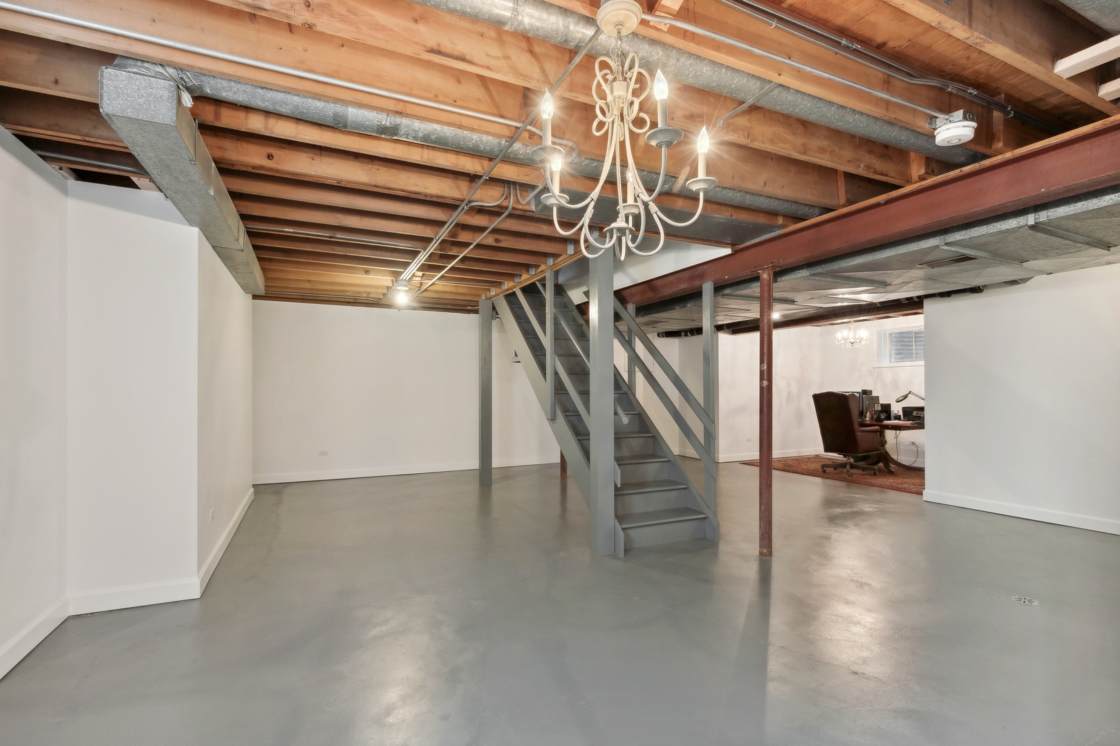 1222 W Deerpath Road