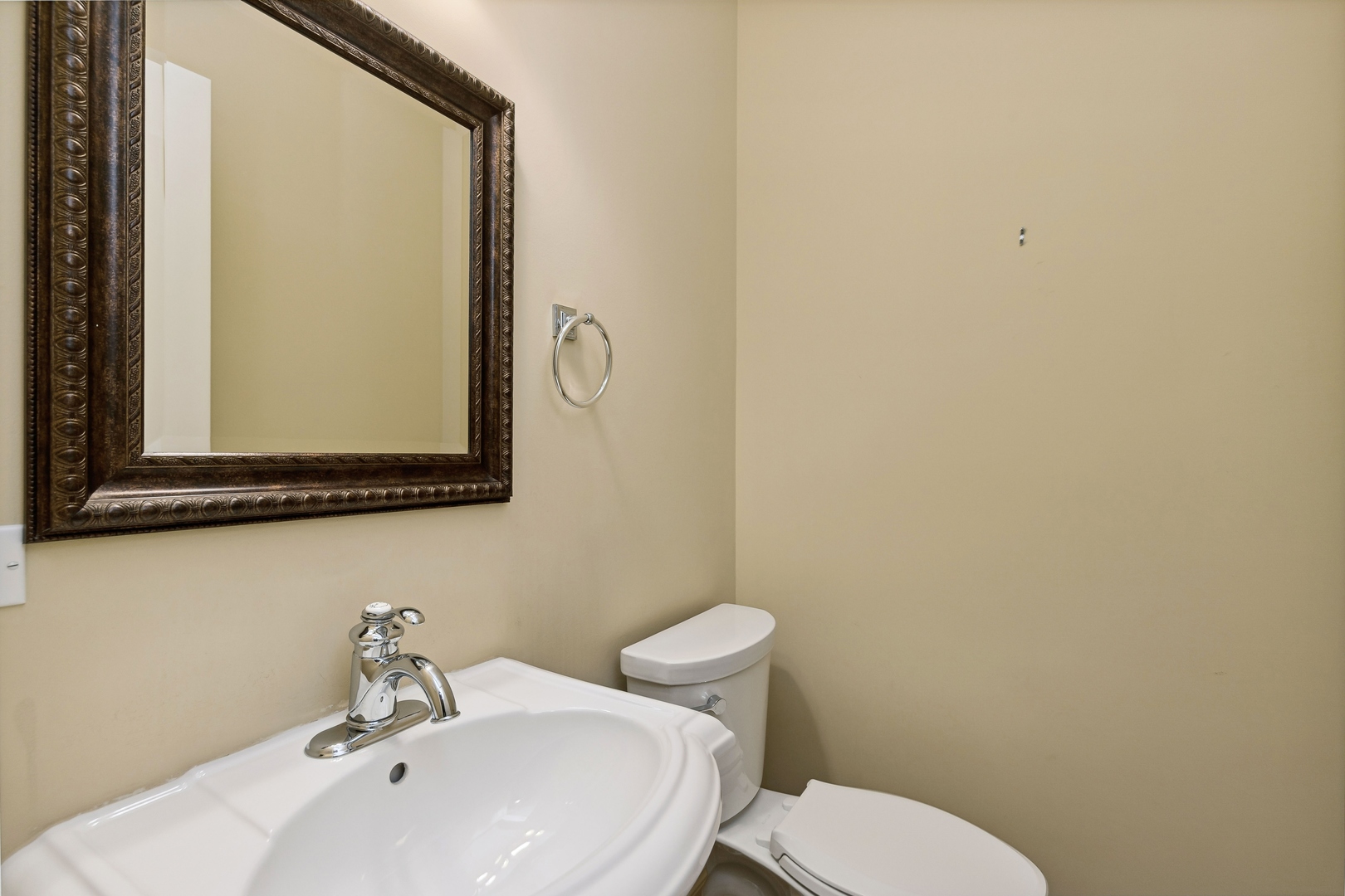 344 E Scranton Avenue