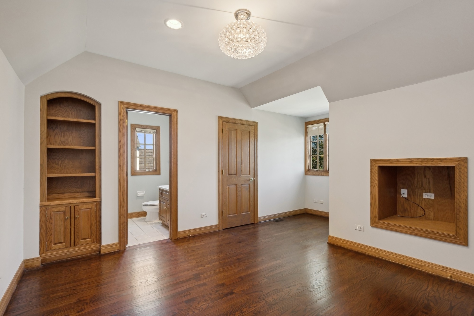 320 Meadow Lake Lane