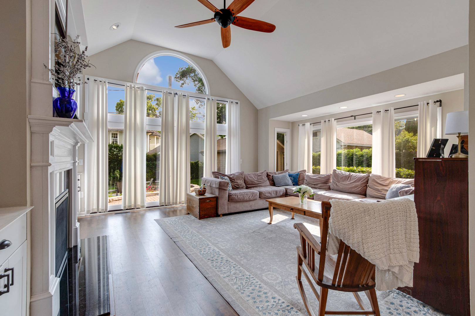 213 E Scranton Avenue