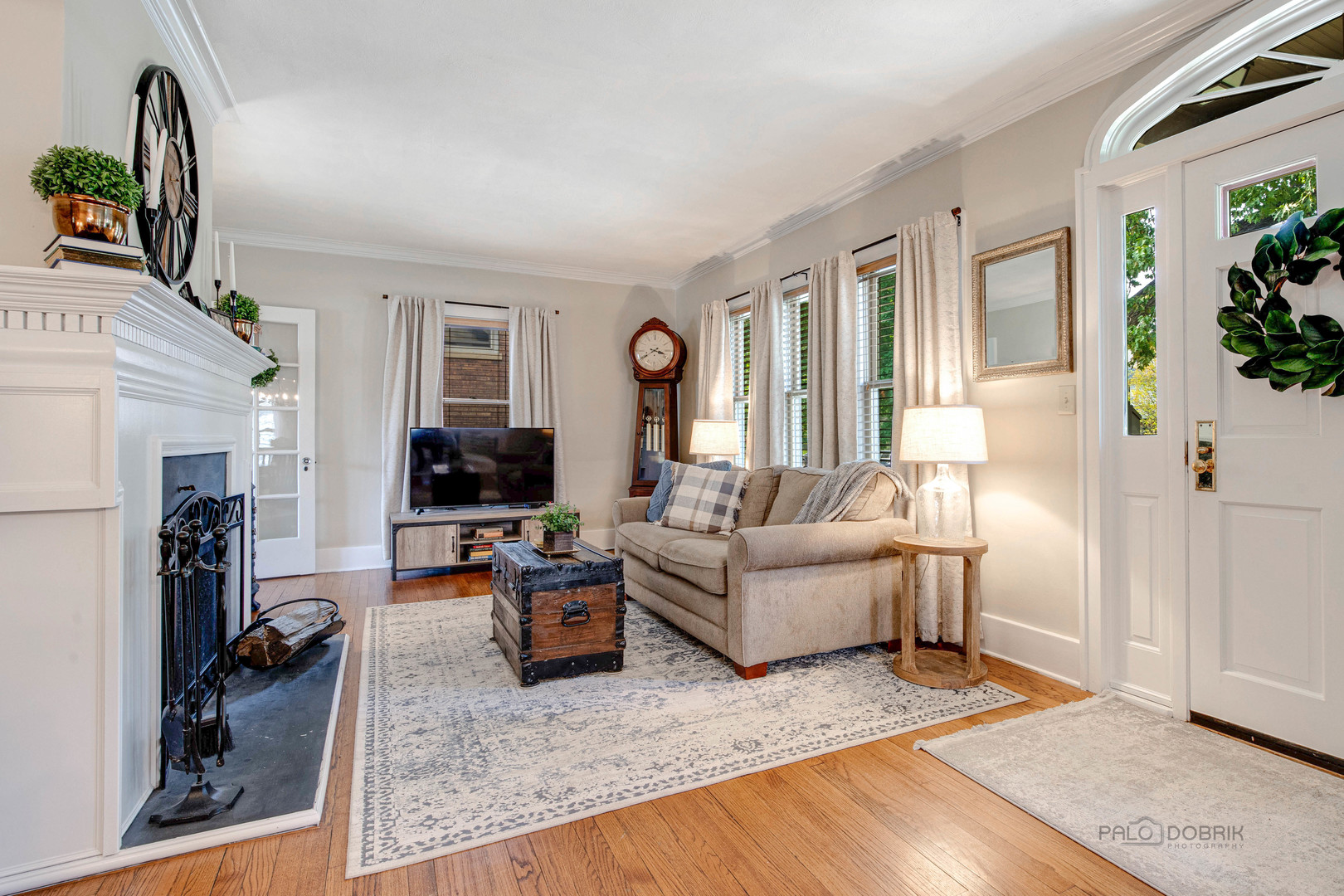 213 E Scranton Avenue