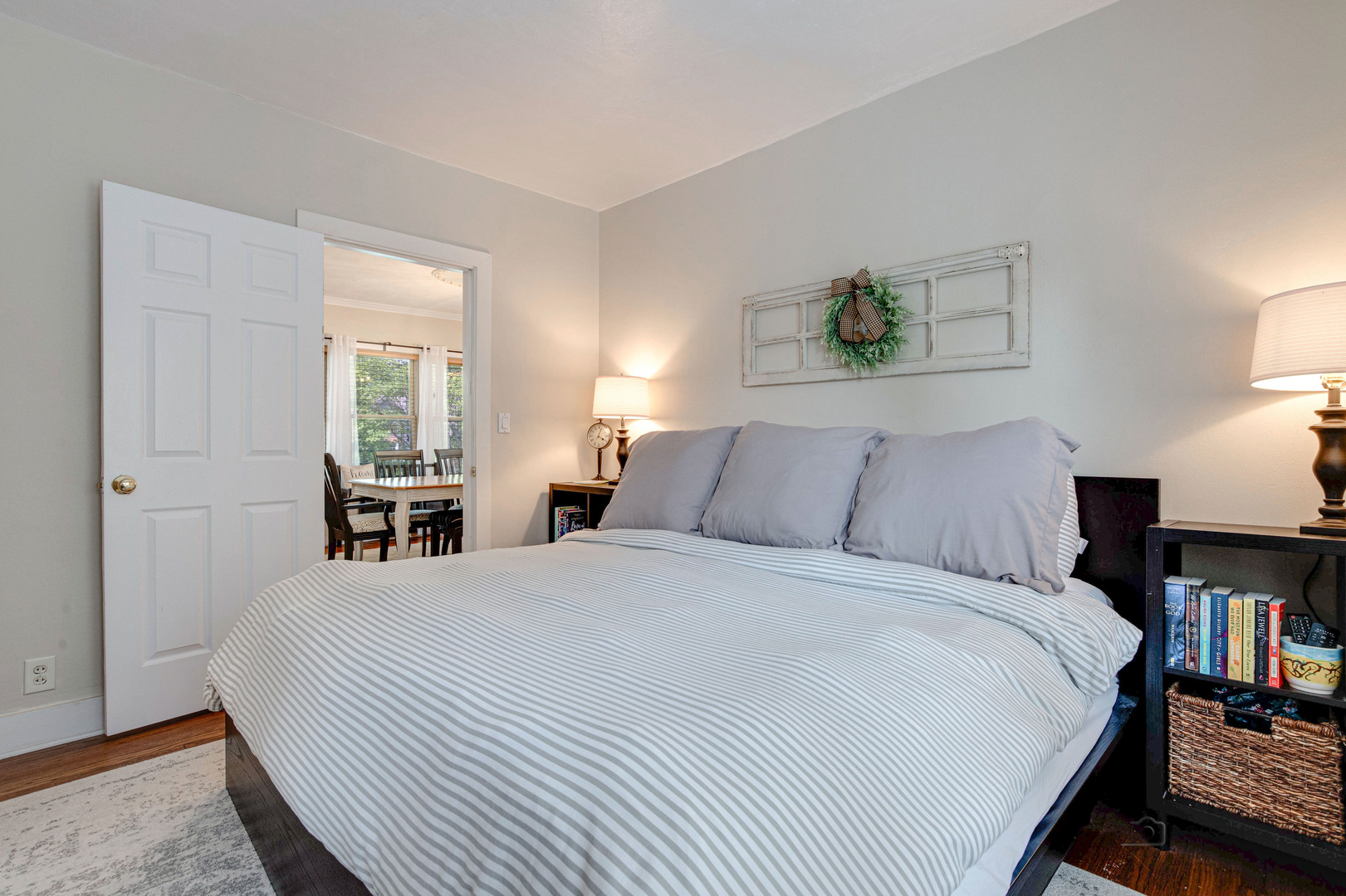 213 E Scranton Avenue