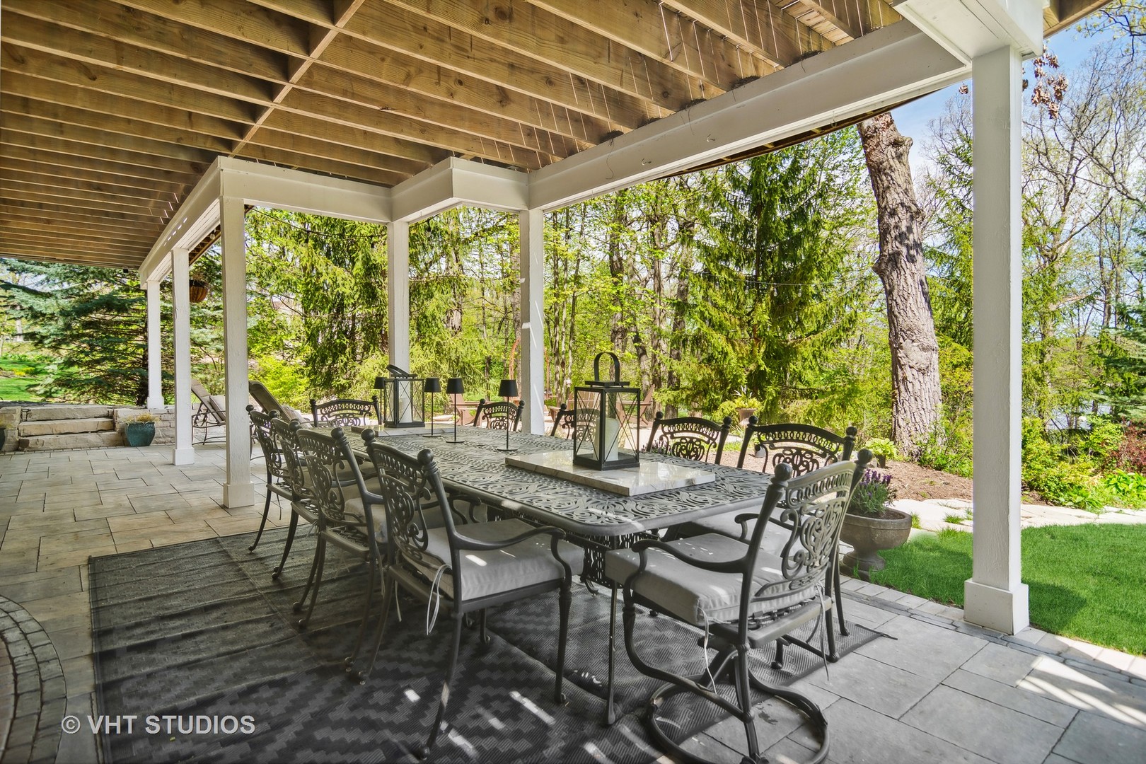 20596 W High Ridge Drive