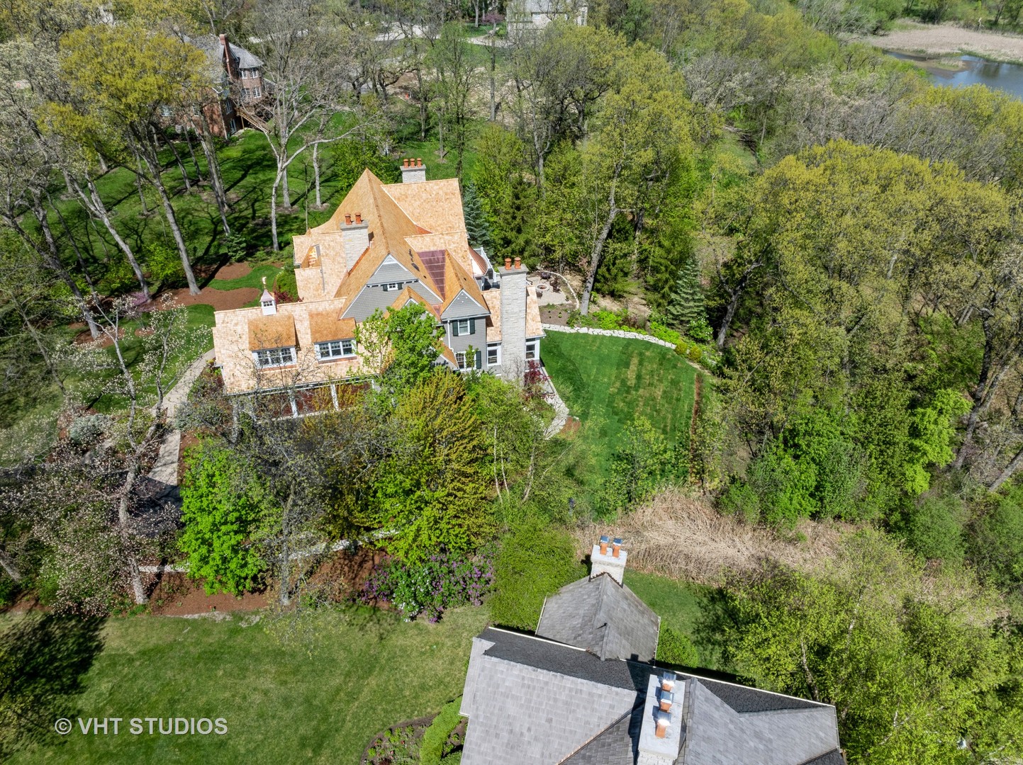 20596 W High Ridge Drive