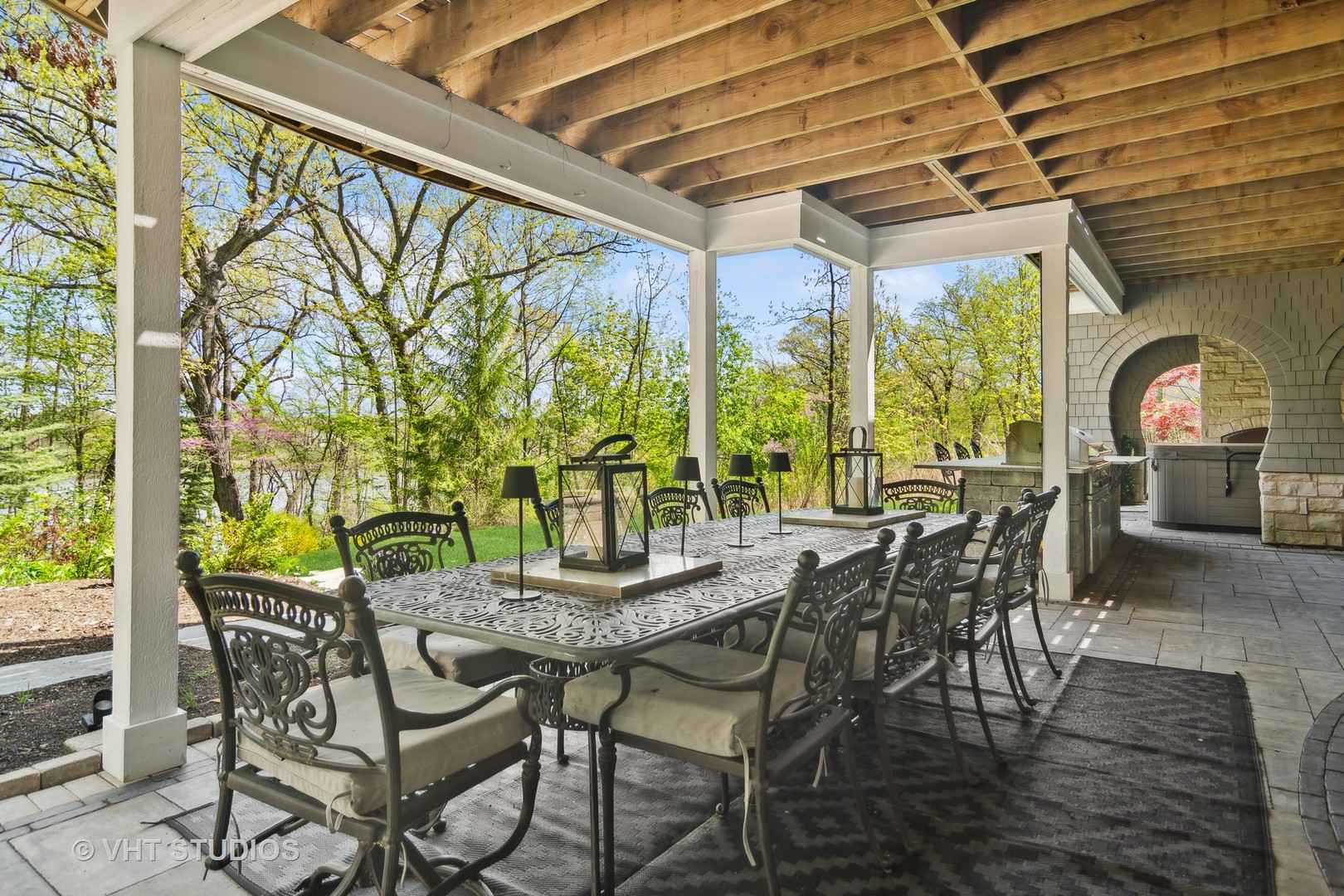 20596 W High Ridge Drive