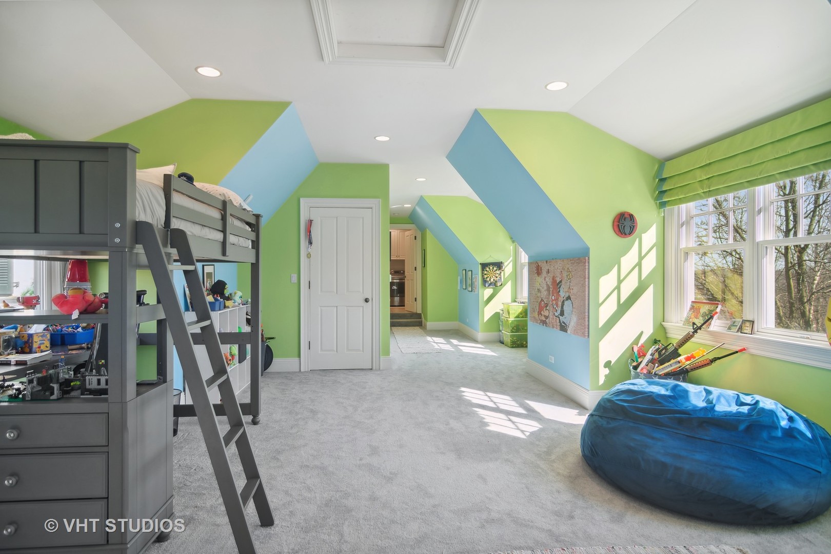 20596 W High Ridge Drive