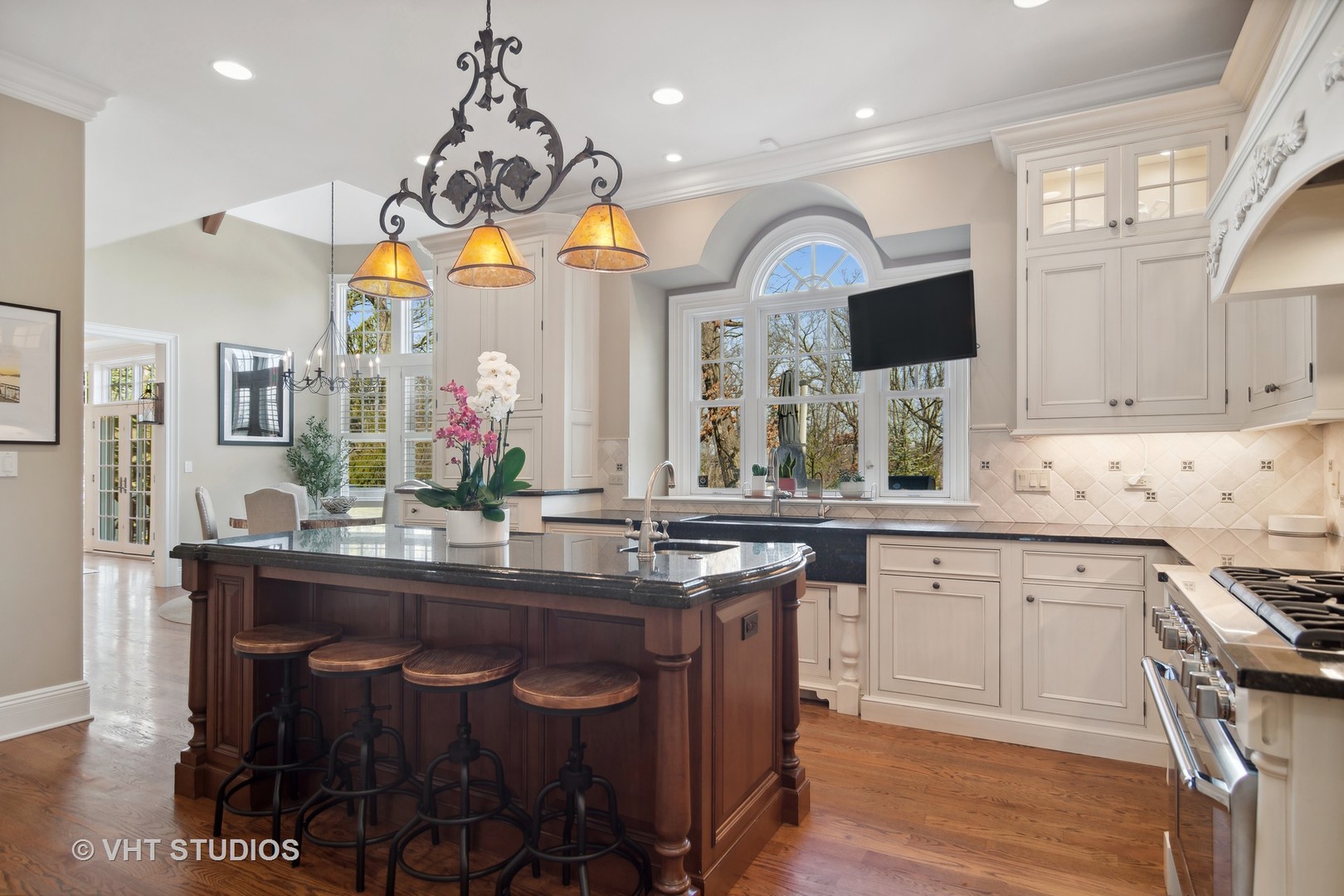 20596 W High Ridge Drive