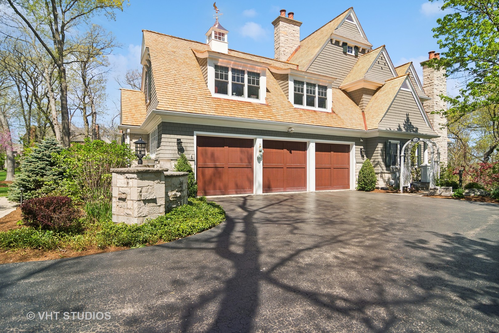 20596 W High Ridge Drive