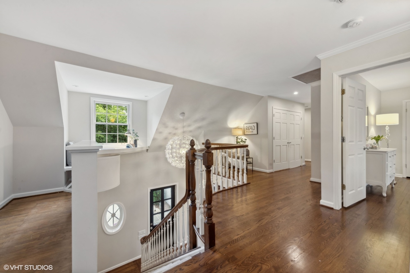 1351 N Green Bay Road