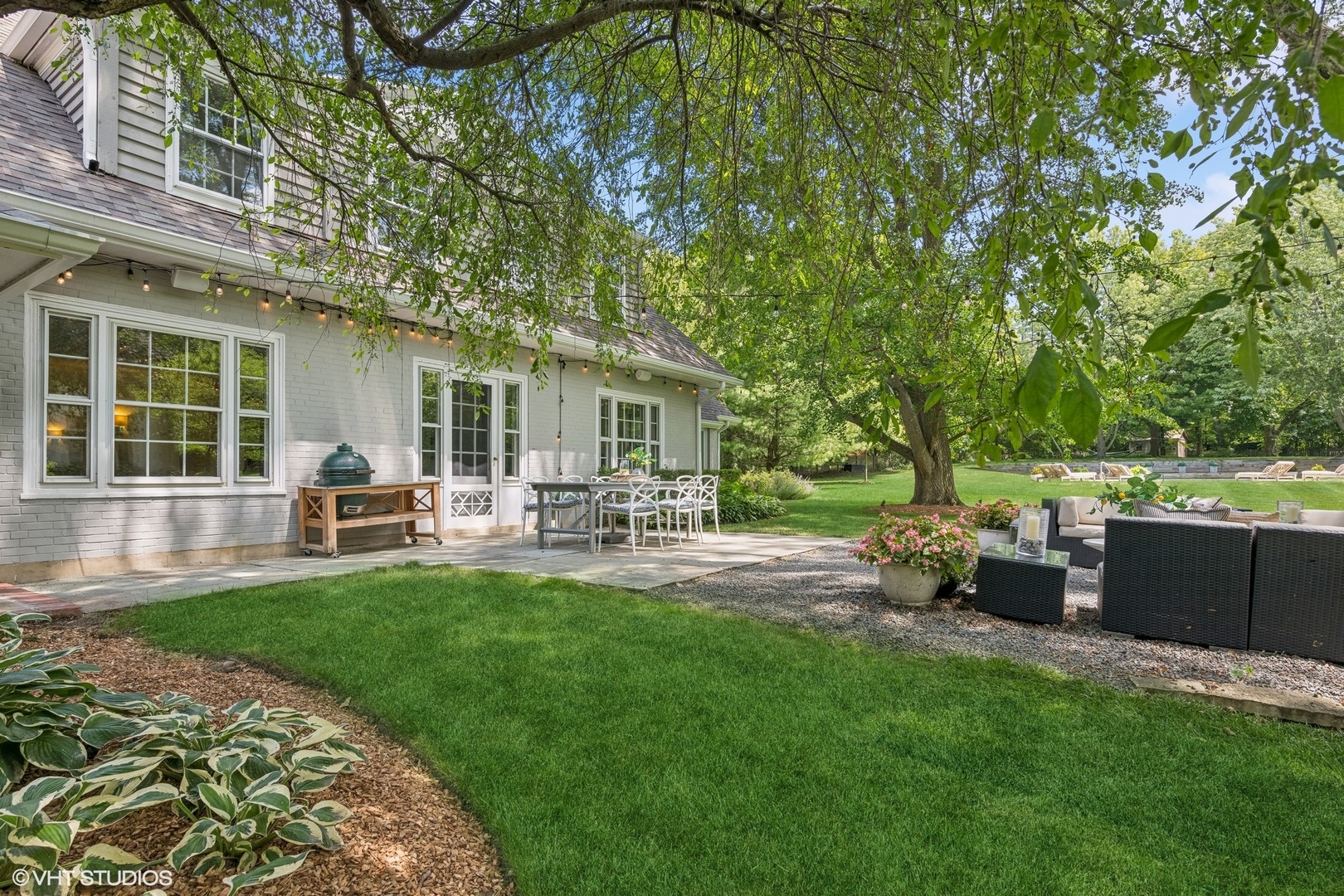 1351 N Green Bay Road