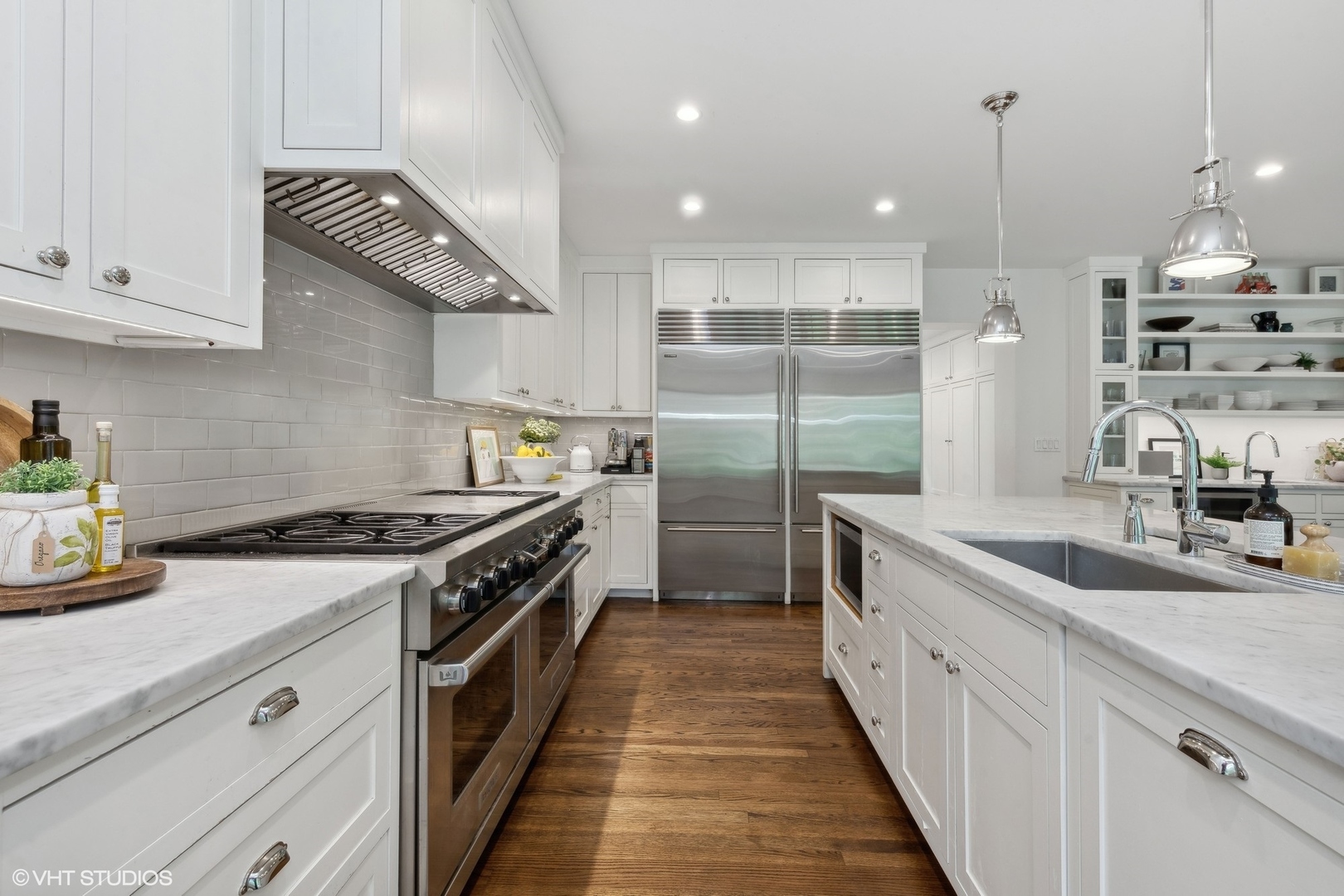 1351 N Green Bay Road