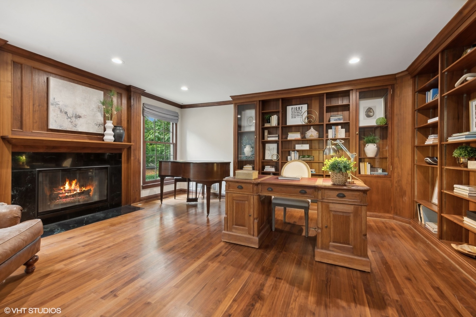 1351 N Green Bay Road