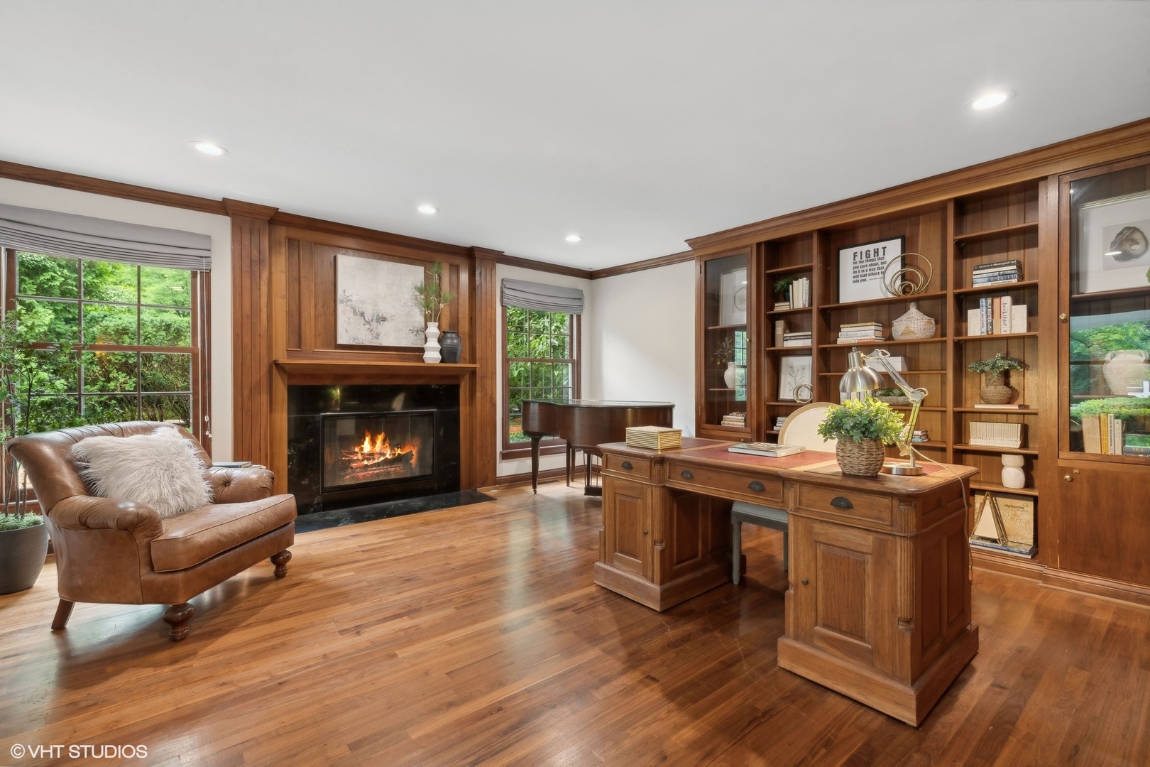 1351 N Green Bay Road