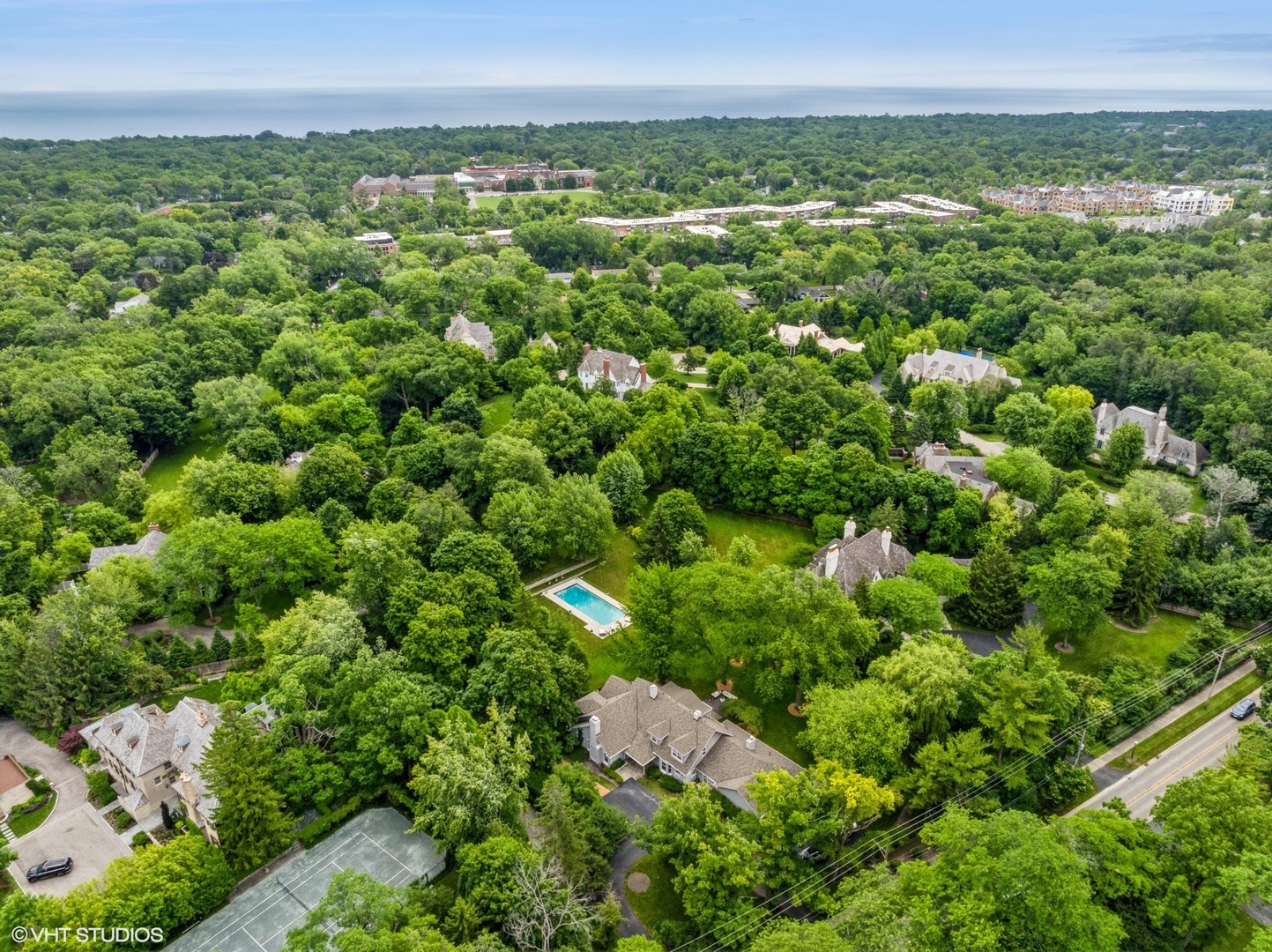 1351 N Green Bay Road