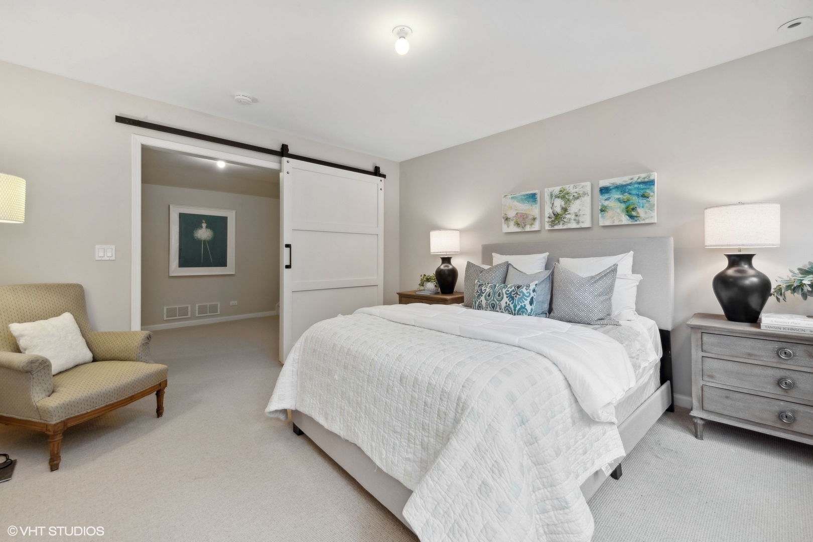 1351 N Green Bay Road