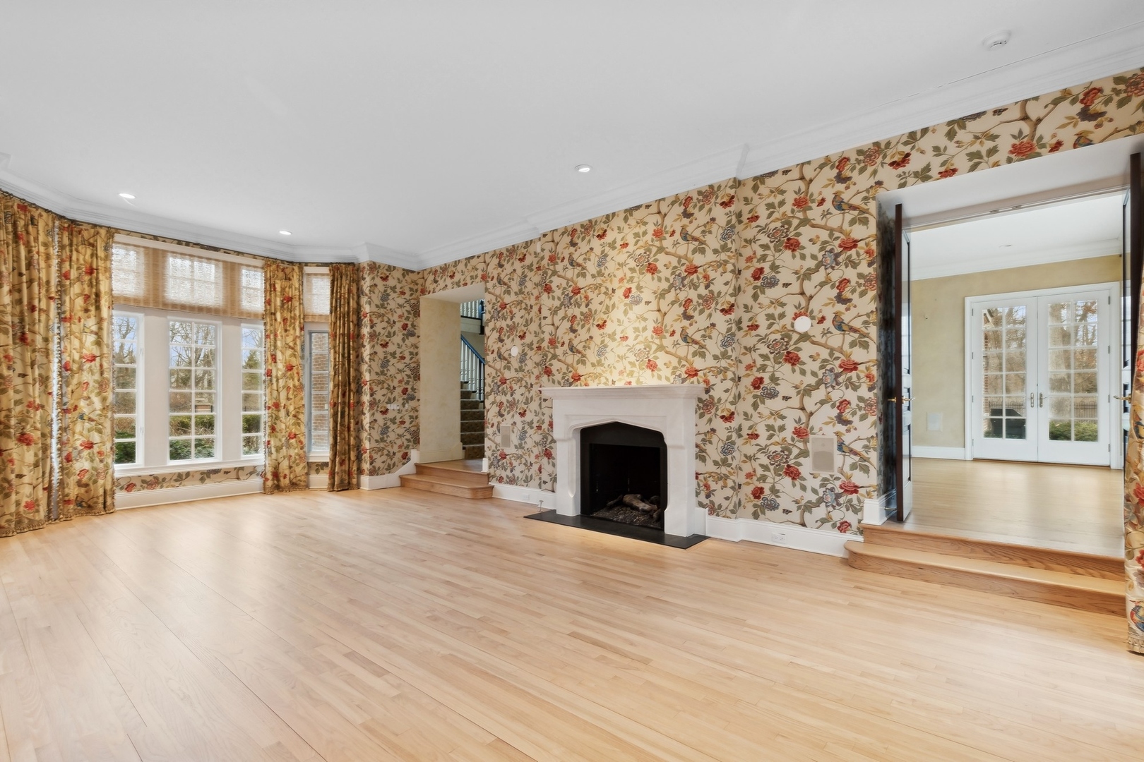 1085 E Ringwood Road S